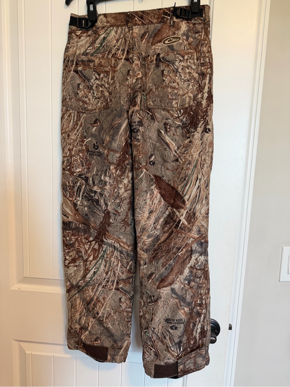 Lady Drake Waterfowl Systems lined women’s hunting camo pants. Size XS 0/2